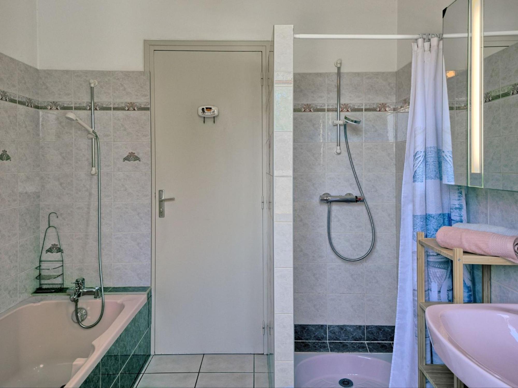 Port Morvan By Interhome